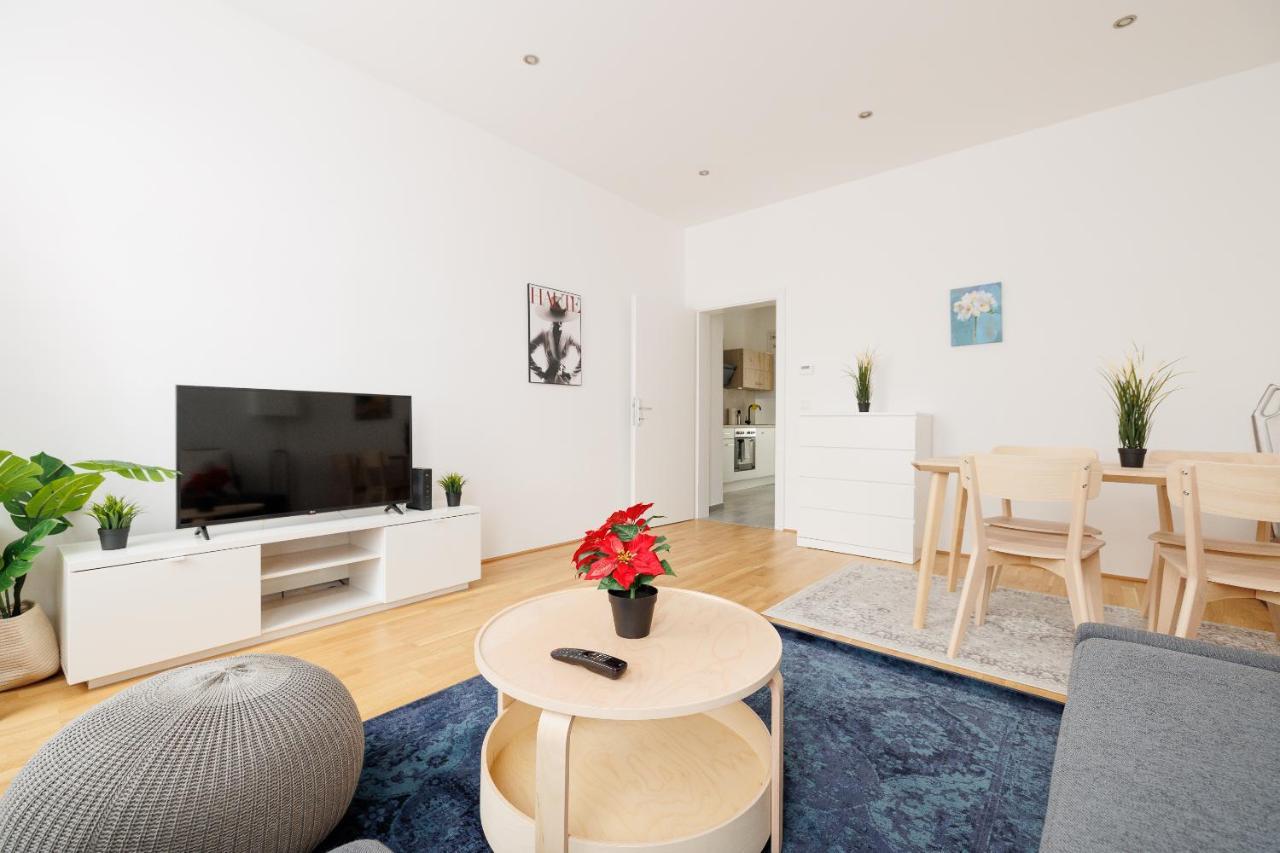 Charming Apartment Near Center Wien Eksteriør bilde
